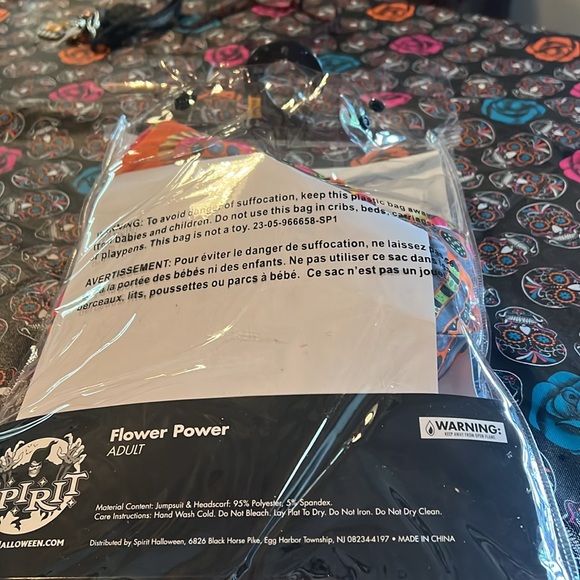 🆕 Spirit Adult 60s Hippie Jumpsuit Costume - Picture 15 of 17